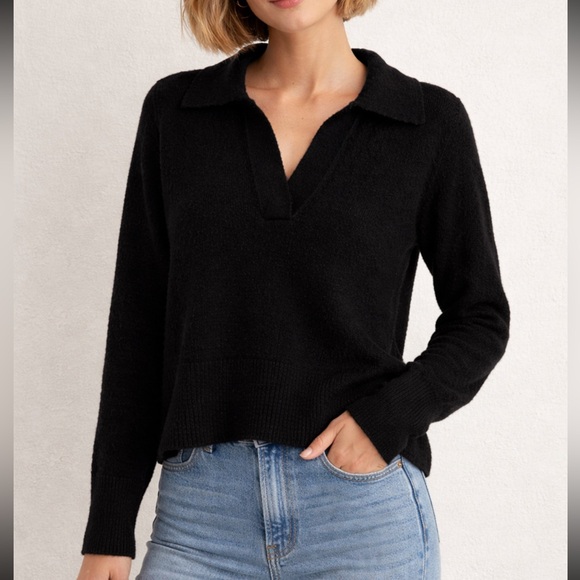 Banana Republic Sweaters - Banana Republic Black Collared V-Neck Knit Sweater Soft Classic Pullover -Size L